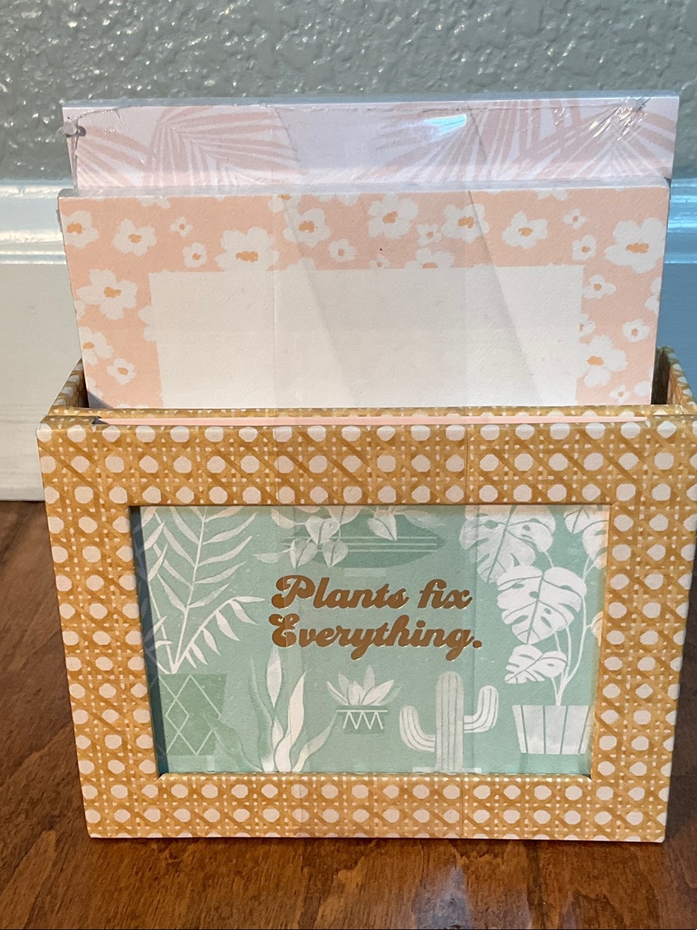 Hallmark Notes Caddy, NWT